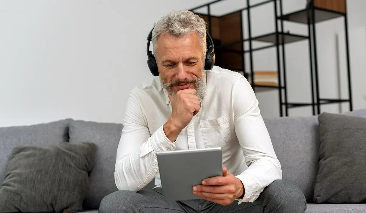 https://www.hearinguru.com/in/images/hg-media/1752218201090-phonak-tera-1752218201090.webp9